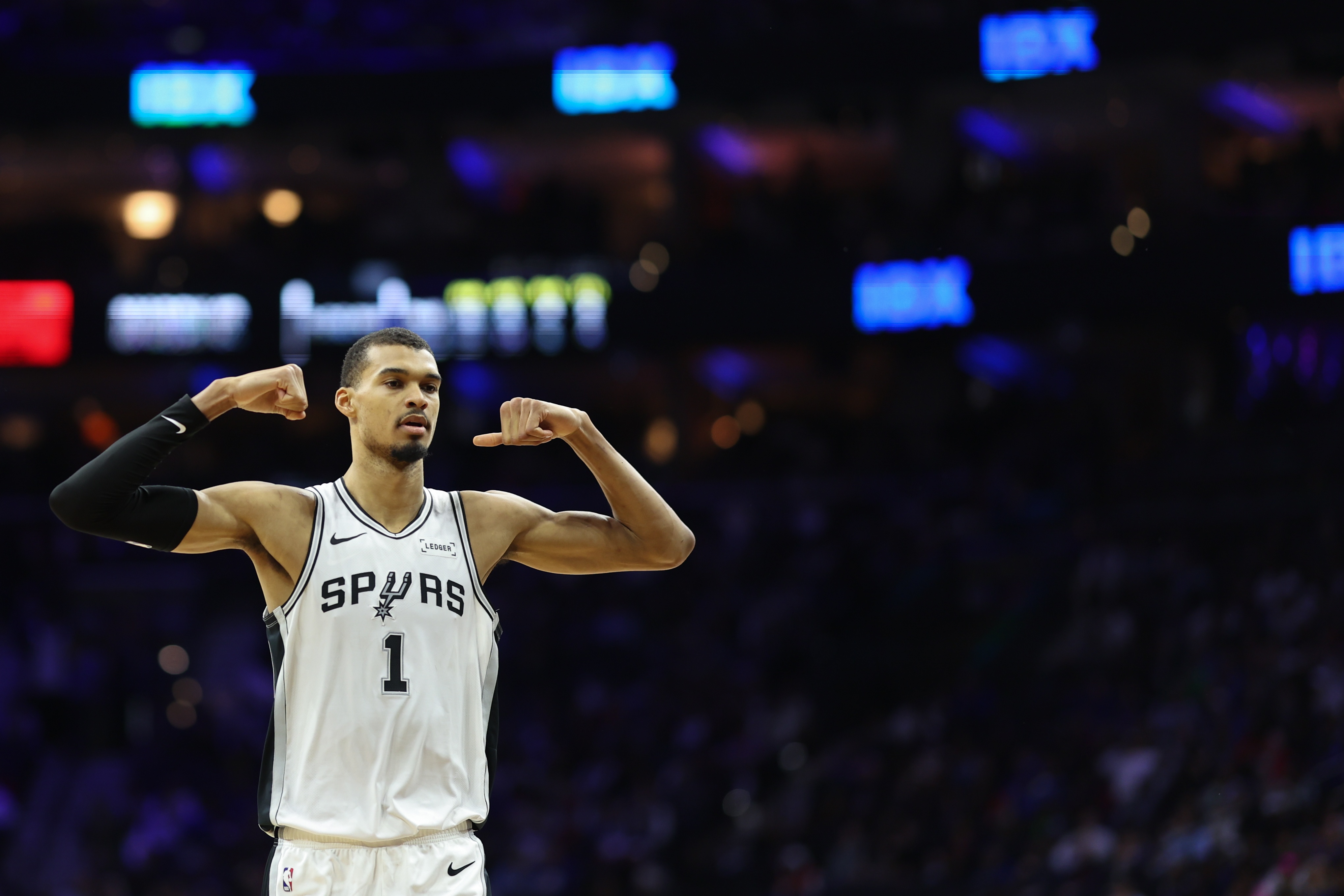 江南体育官网-文班:我想要夺得MVP和DPOY 所以我会照顾好身体&全力以赴冲击