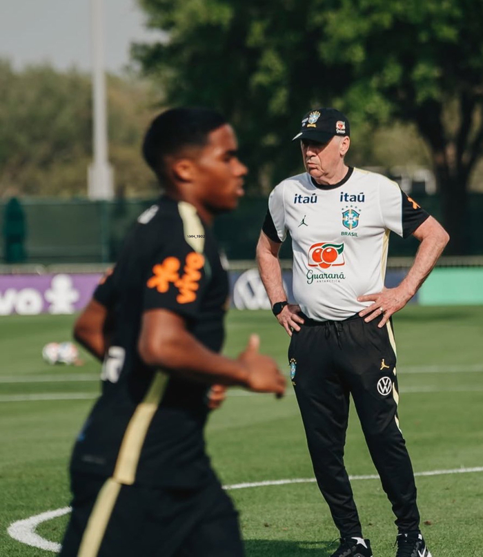 江南体育-安切洛蒂将续约巴西国家队至2030年|AC米兰|ac米兰|世界杯|名宿|合同_新浪体育_新浪新闻